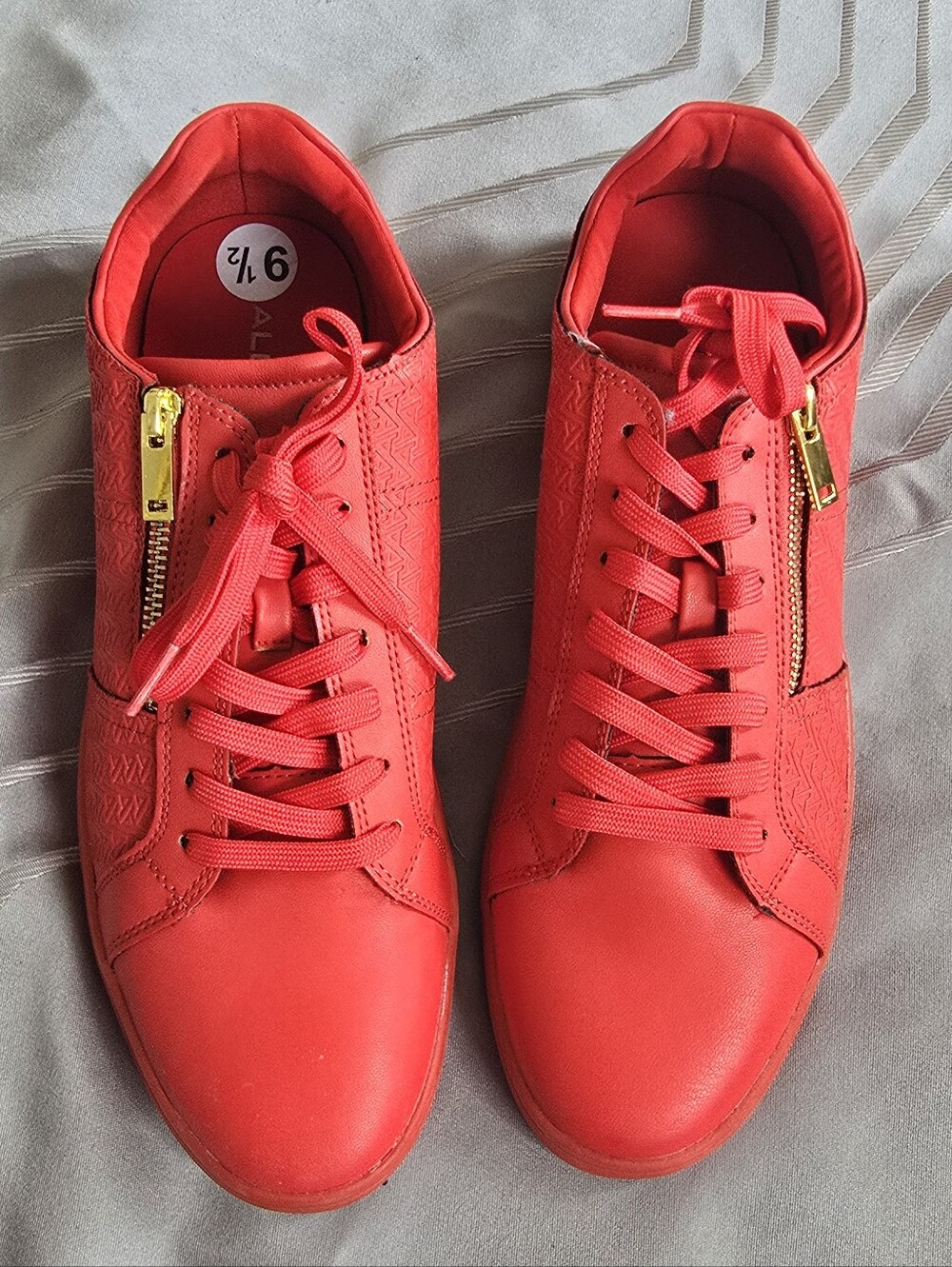 Mens Red Casual Sneakers